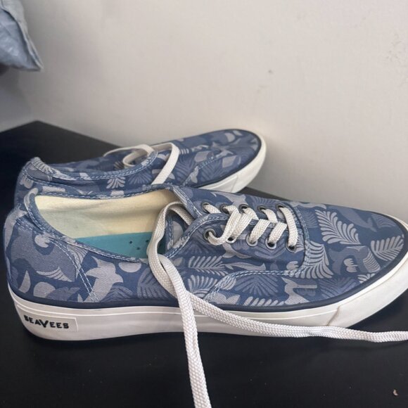 SeaVees Brand Casual Sneakers in Blue w/ Palm Leaf Print, Men's US 12 - Picture 4 of 7
